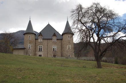 Château Picomtal et ciel plombé...