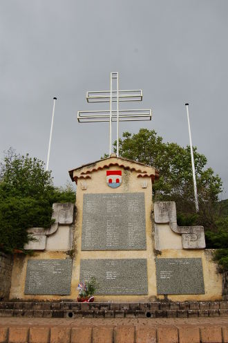 Le monument aux morts de <strong>Curbans</strong>