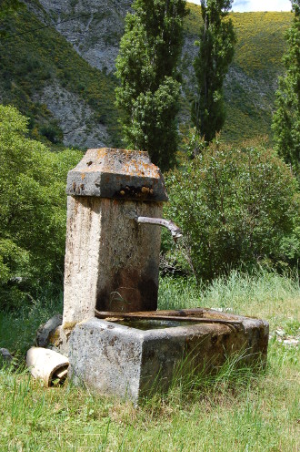 Fontaine et hameau