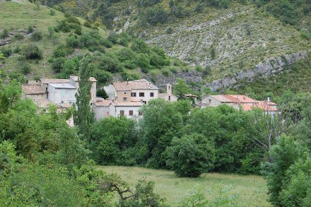 Le village de Montclus