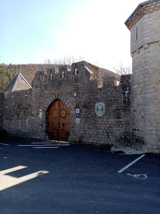 Le château d'Aulan